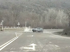 ДТП с последующим десантированием произошло в пригороде Новороссийска
