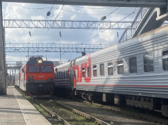 100 тысяч за билет на поезд «Москва-Новороссийск»: туристы раскупили плацкарты и купе 