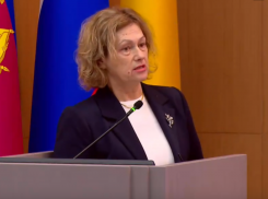 Портрет новороссийского учителя: сколько педагогов не хватает в школах и детских садах