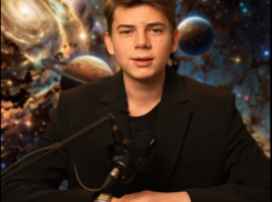 Вайб - энергичный ленивец: с гороскопом выходного понедельника новороссийцев ознакомит Максим Бакуров