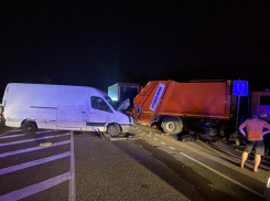 Жестокое ДТП с мусоровозом унесло жизни 3 человек на Черноморском побережье