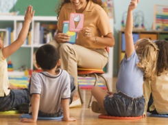 В Управлении образования Новороссийска рассказали, сколько зарабатывают воспитатели 