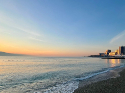 Погода в Новороссийске: воздух и Чёрное море становятся теплее 