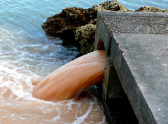 Власти Новороссийска оценили работу по недопущению незаконного отведения сточных вод «на троечку»