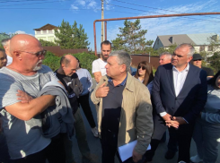 Кто виноват, что новороссийцы три недели сидели без воды?