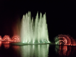 Шоу поющих фонтанов стартует в Абрау-Дюрсо 28 мая: новороссийцам и гостям на заметку 