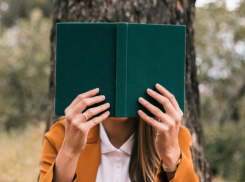 Какая вы книга? Необычный гороскоп от «Блокнота»