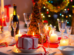 Сочетается ли новогодний стол с рождественским постом, рассказал иерей из Новороссийска