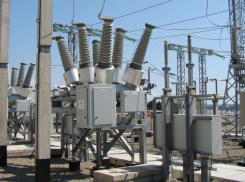 Бригады «Россети Кубань» оказывают помощь городским электросетям в восстановлении энергоснабжения в пригороде Новороссийска