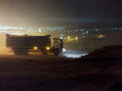 Свалка в Новороссийске горит больше 10 дней: какая площадь пожара 