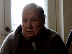 Управляющая компания починила протекающую крышу пенсионерке из Новороссийска