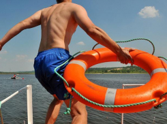 В соседней от Новороссийска Анапе снова страдают дети