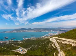 Понедельник пройдёт с ветерком в Новороссийске 