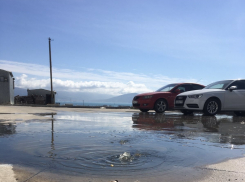 Вонь стоит страшная: Южный район Новороссийска тонет в сточных водах