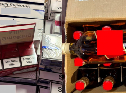 В Новороссийске задержали контрабанду алкоголя и табака: капитан турецкого судна прятал продукцию в каюте