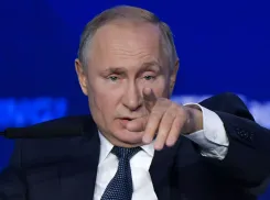 Мессенджер MAX вынуждает граждан задать вопрос президенту РФ Владимиру Путину