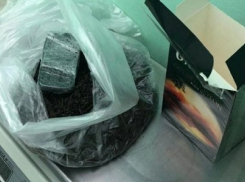 Чаёк с «сюрпризом»: в СИЗО Новороссийска пытались передать телефоны