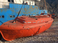 Шлюпки с танкера «Волгонефть» отправятся в Новороссийск