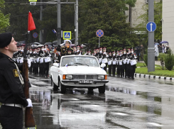 Репетиция парада: новороссийцам пора убирать авто с «квадрата» 