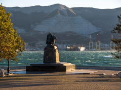 Чёрное море остыло? В Новороссийск неожиданно пришёл норд-ост