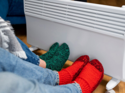 В снег и «минус» новороссийцы замерзают без отопления 