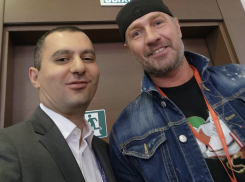 На форуме в Сочи врач из Новороссийска пожелал здоровья Роману Костомарову 