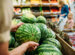 Как новороссийцам не отравиться арбузом и от чего умерла московская семья