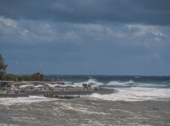 Море под запретом: на Новороссийск надвигается стихия 