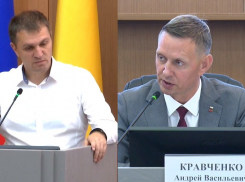  «Бей своих, чтоб чужие боялись»:глава Новороссийска Андрей Кравченко обвинил в бездействии своего зама по ЖКХ