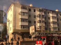 Огонь охватил две квартиры в МКД Новороссийска 