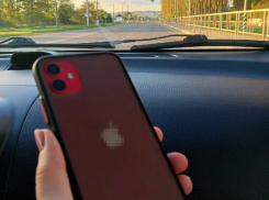 Айфоны – всё? Продажу «яблочной» техники в России хотят запретить