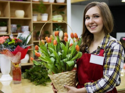 Флориста на 6-8 марта, продавца и менеджера ищут в Новороссийске