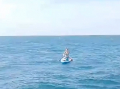 Туристок на сапах унесло в Черное море на 3 километра 