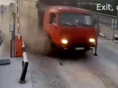 Бешеный зерновоз снёс Владимирский пост на подъезде к Новороссийску
