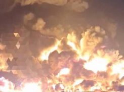 Загоревшийся резервуар потушен на нефтебазе в Краснодарском крае 