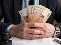 За свои связи адвокат в Новороссийске захотел 2 млн. рублей