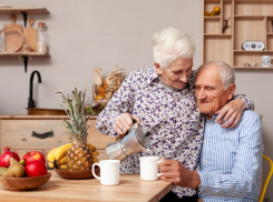 Новороссийцы смогут отправлять родителей на пенсию раньше