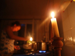 Дома новороссийцев остывают из-за постоянных отключений света 