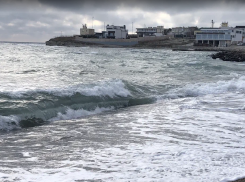 Ветер в Новороссийске 25 мая поднимется ещё сильнее: штормовое предупреждение 