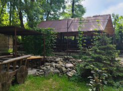 Лес, не выезжая из города: комфортные беседки с мангалом в Новороссийске