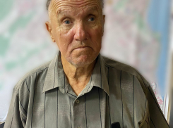 Внимание, новороссийцы! Полиция разыскивает мужчину в цветных шортах 