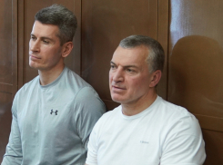 Экс-владельцы НМТП братья Магомедовы ищут защиту в суде Англии 