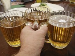 Полицейские забрали у новороссийца 400 литров алкоголя