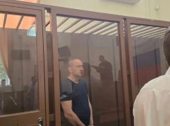Экс-министра здравоохранения Краснодарского края посадили и обязали выплатить штраф