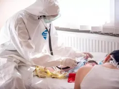 Новорожденный малыш заразился коронавирусом на Кубани 