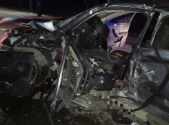 Скончался на месте: ночью в страшной аварии под Новороссийском погиб молодой парень