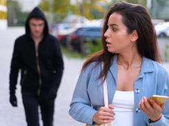 Две диверсии и 4 террористических акта: новороссийцам советуют внимательнее смотреть по сторонам