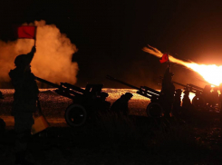 Орудийный залп и салют: как Новороссийск отметит День защитника Отечества 