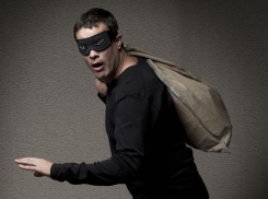 Ростовчанин «повеселился» в Новороссийске на 200 тысяч и теперь рискует сесть 