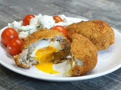 Готовим на мангале: яйцо по-шотландски